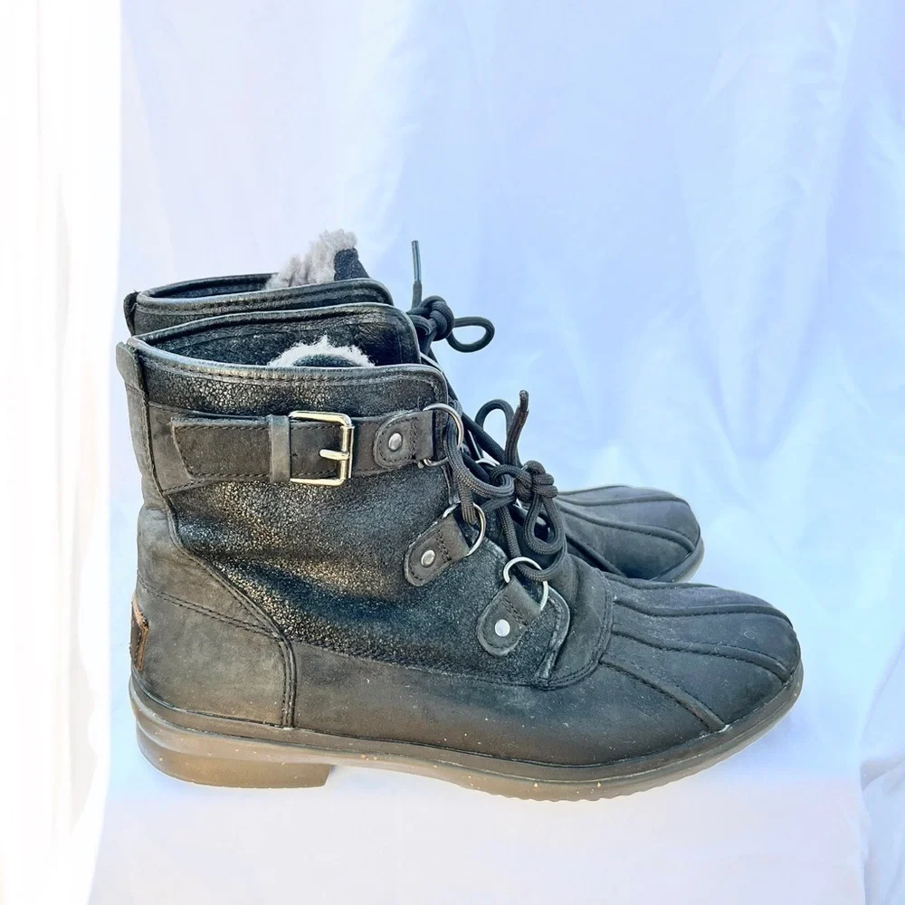 UGG | WOMENS CECILE WINTER DUCK BOOTS IN BLACK LEATHER SIZE 10
